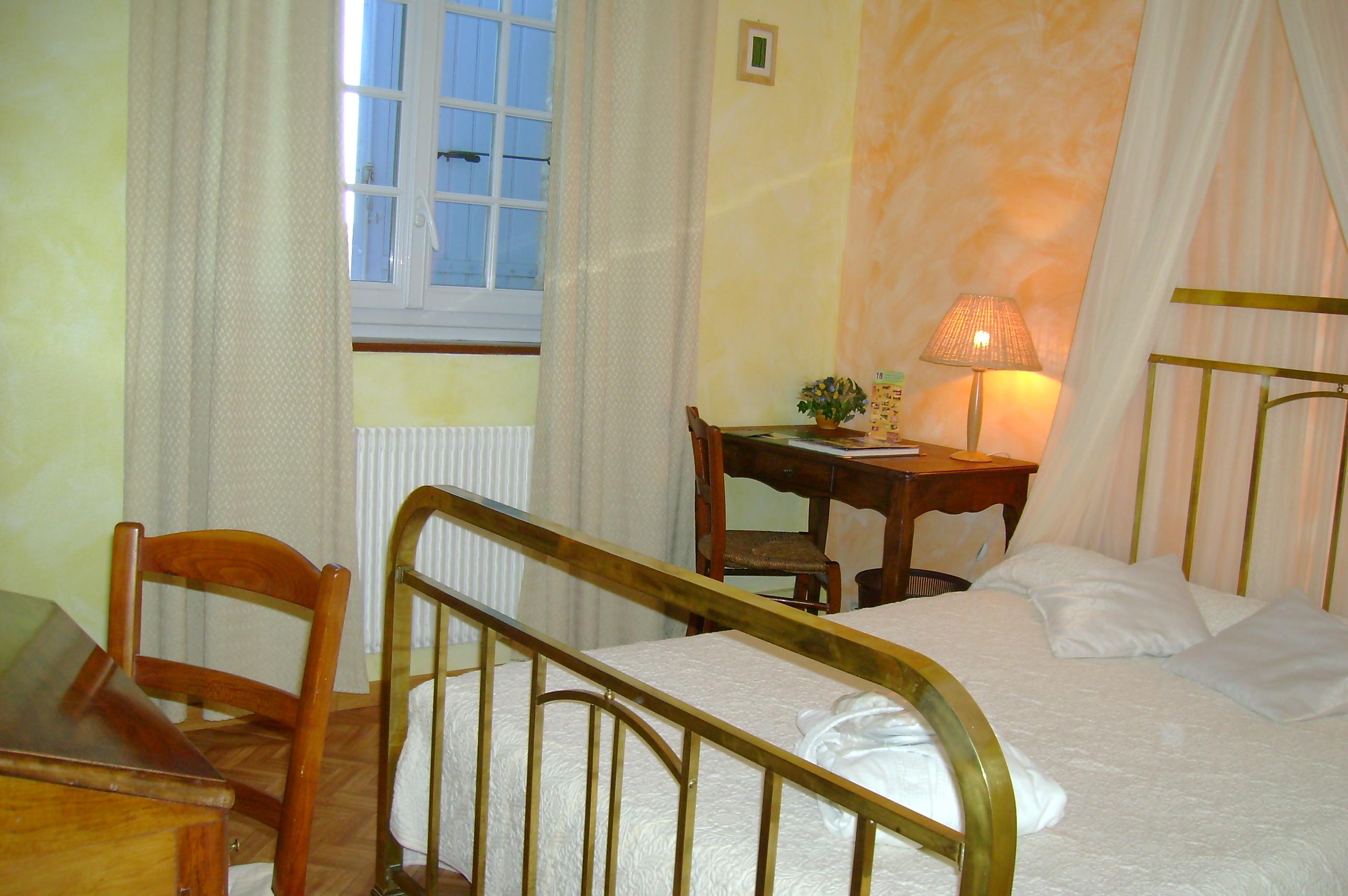 Logis Auberge De Tavel Exteriér fotografie