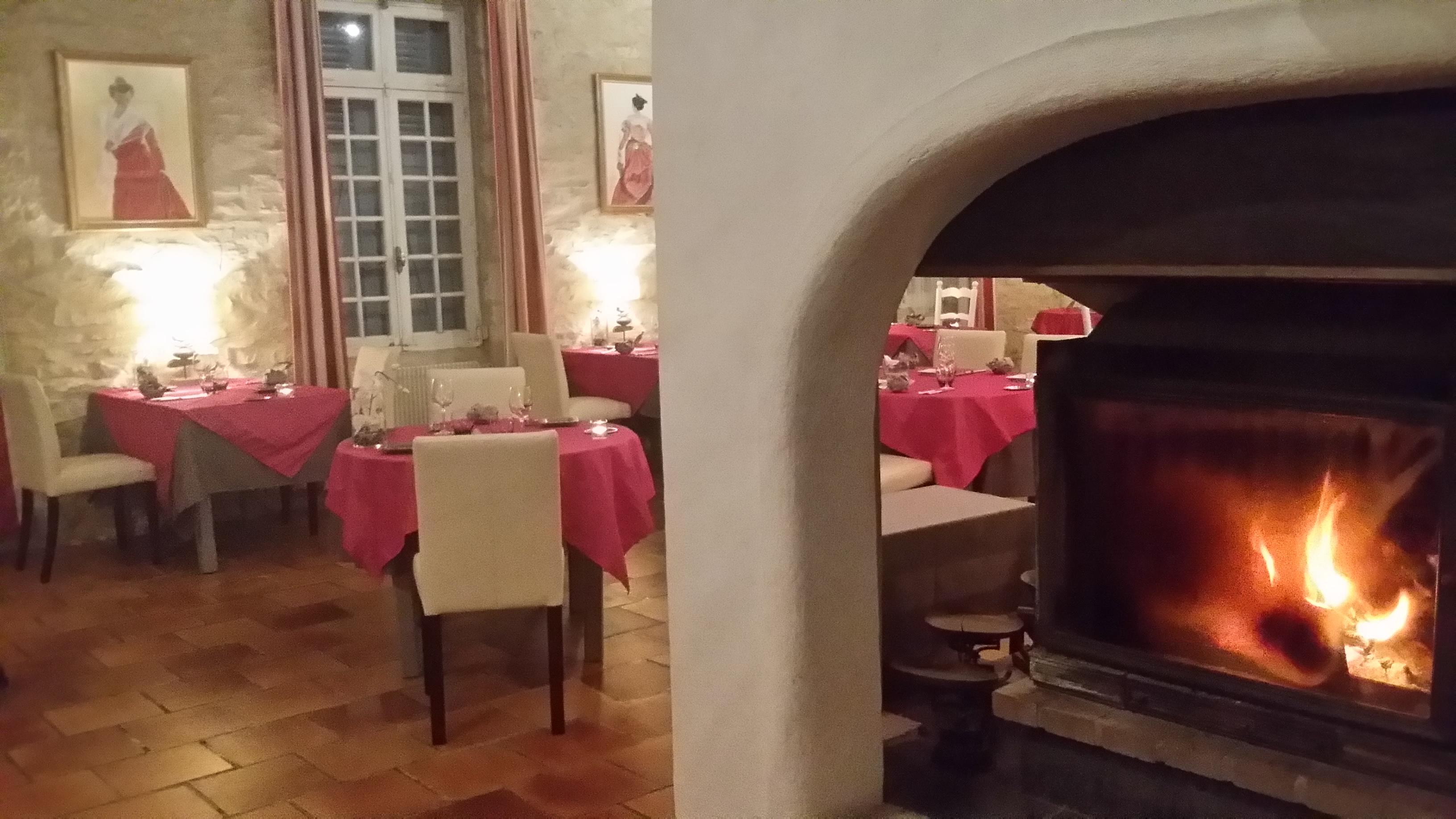 Logis Auberge De Tavel Exteriér fotografie