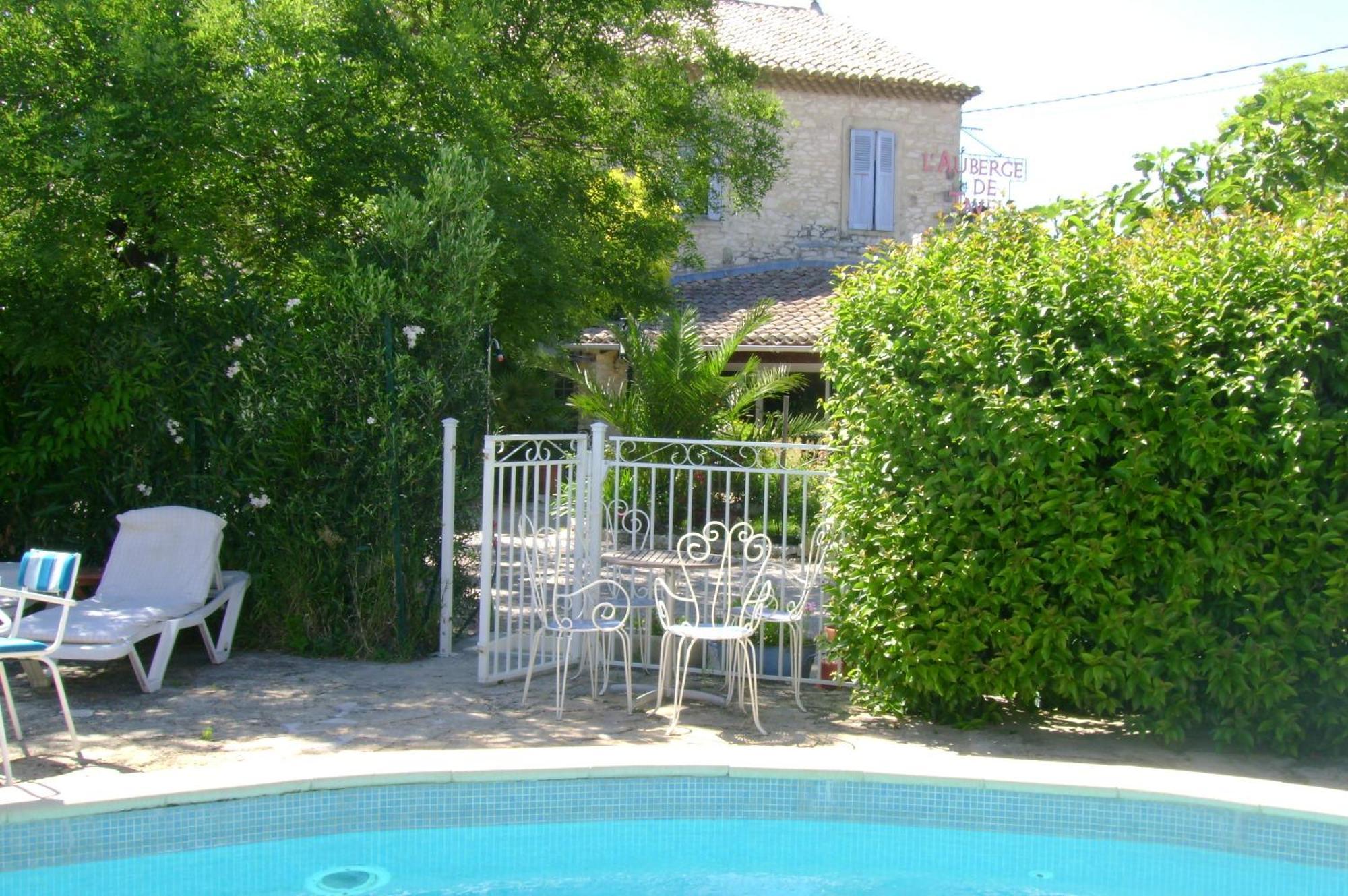 Logis Auberge De Tavel Exteriér fotografie