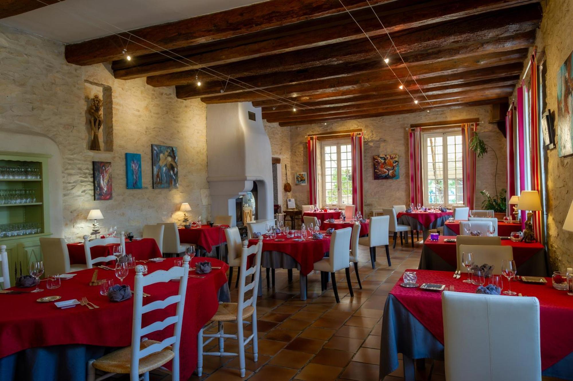 Logis Auberge De Tavel Exteriér fotografie